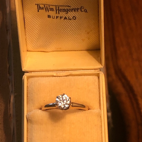 Victorian engagement ring with box - Picture 4 of 15